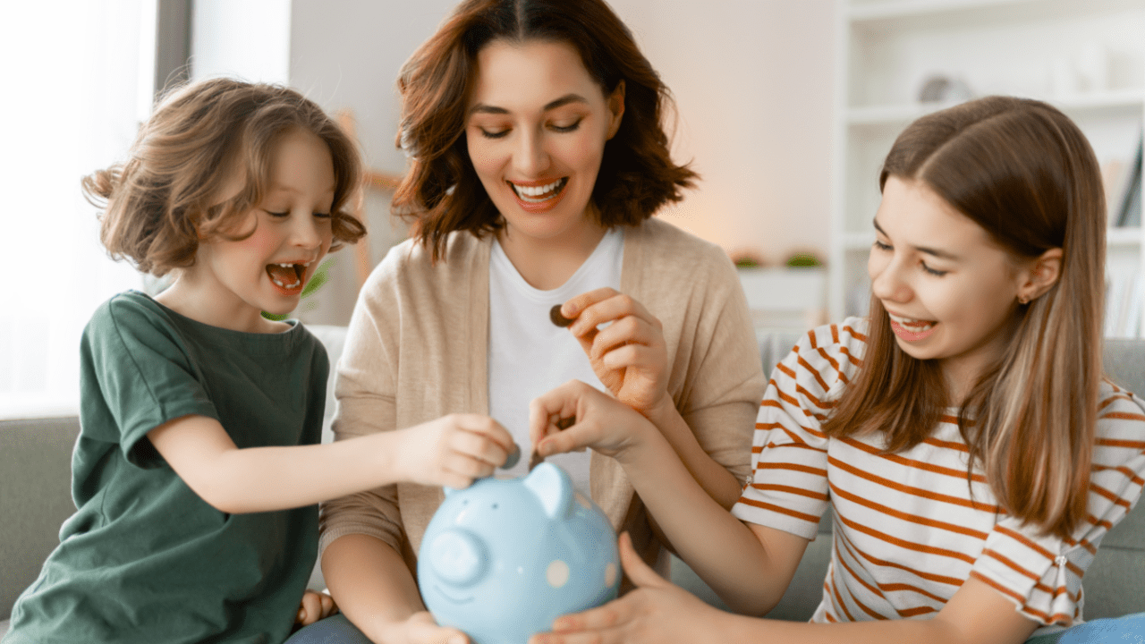 ¡Qué razón tenías mamá! La ciencia respalda sus consejos sobre el crédito