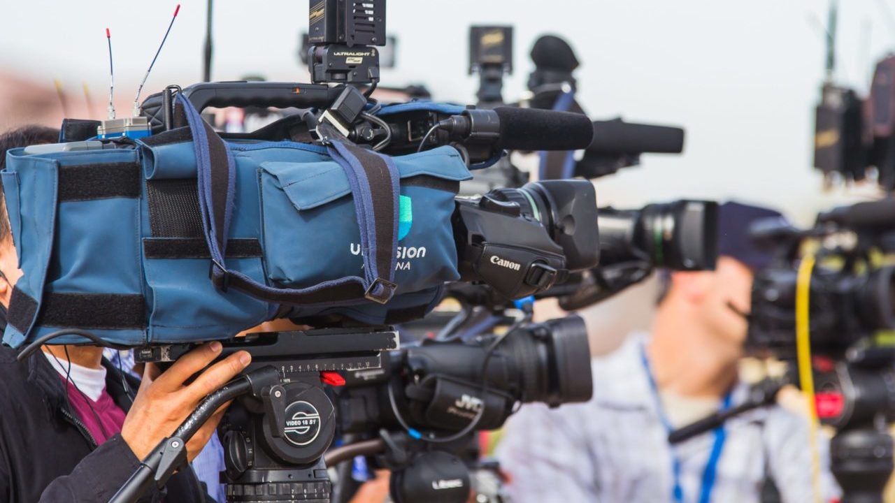 Demócratas de EU condenan violencia contra periodistas en México