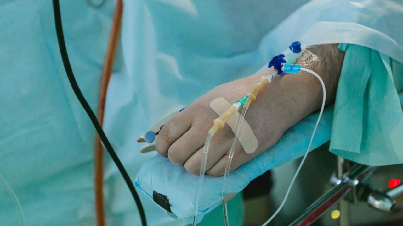 Hepatitis infantil: Diversas hipótesis abiertas y un posible sospechoso