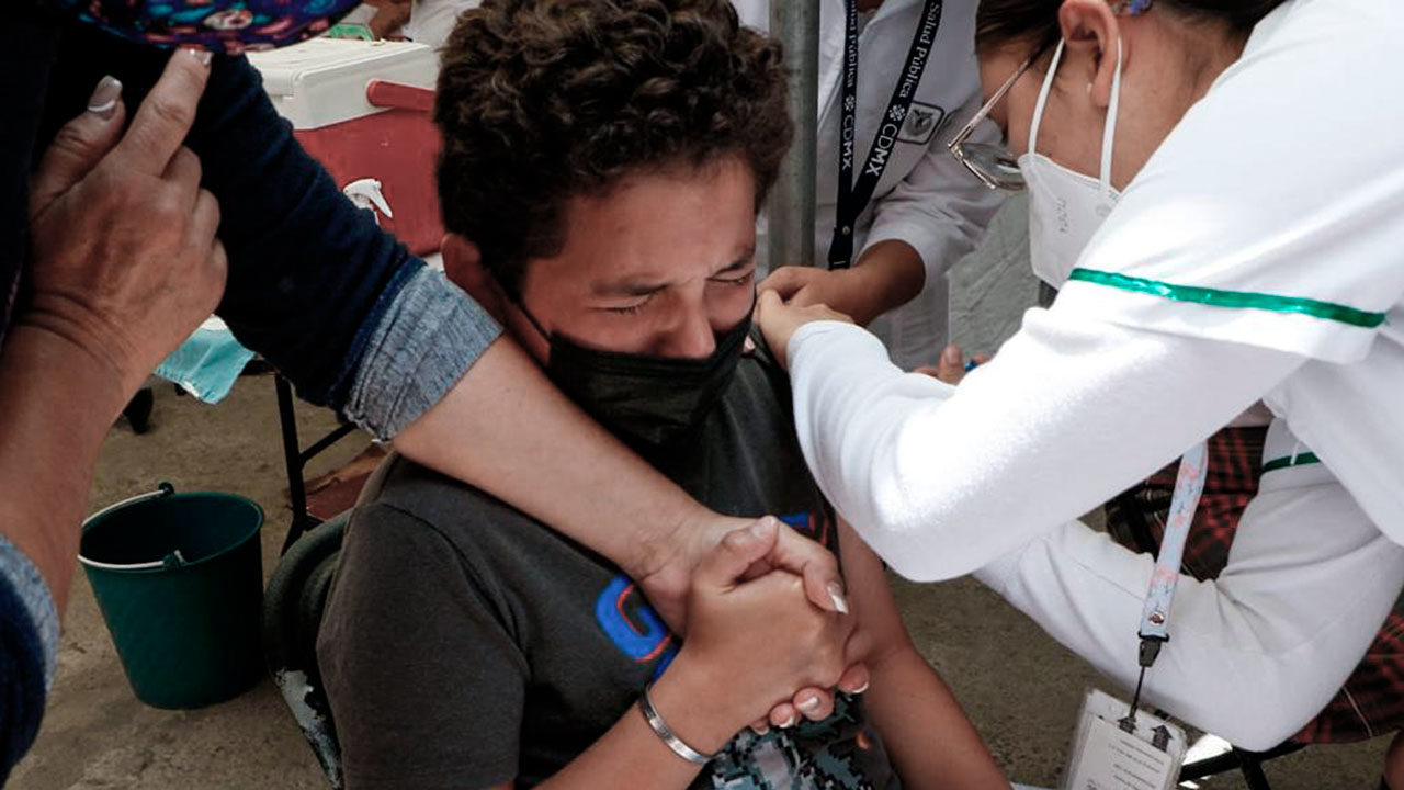 Estos son los días para vacunar a los niños de 10 años en la CDMX