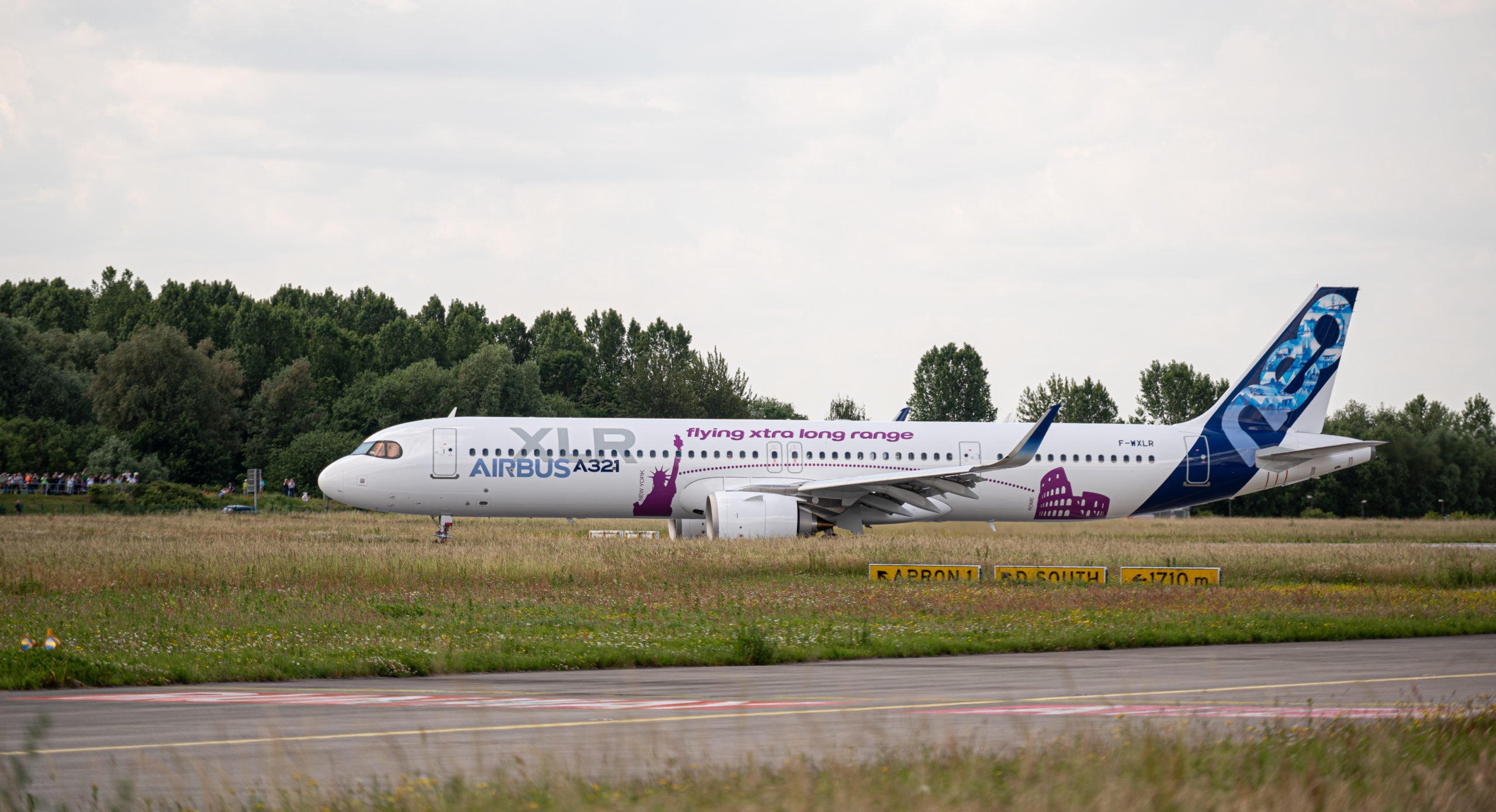 Airbus celebra vuelo inaugural de su mayor avión de pasajeros, el A321XLR