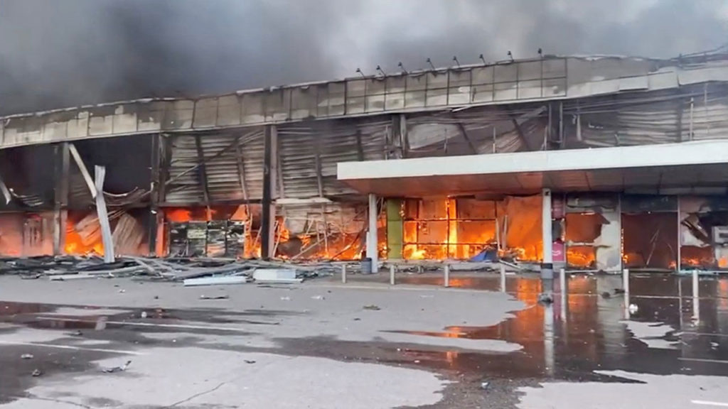 ataque centro comercial Ucrania