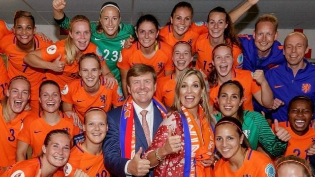 Holanda paridad salarial en su selección nacional