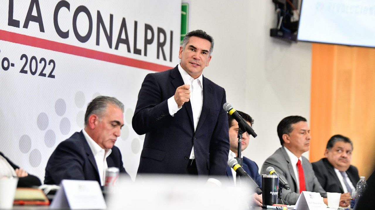 Osorio Chong busca dividir al PRI, igual que el gobierno federal: ‘Alito’