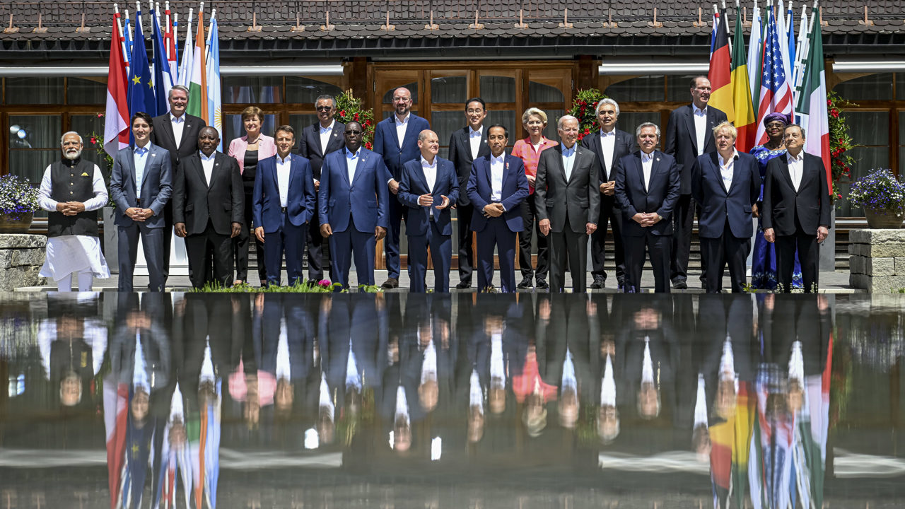 G7 apoyará a Ucrania con conferencia y plan de reconstrucción