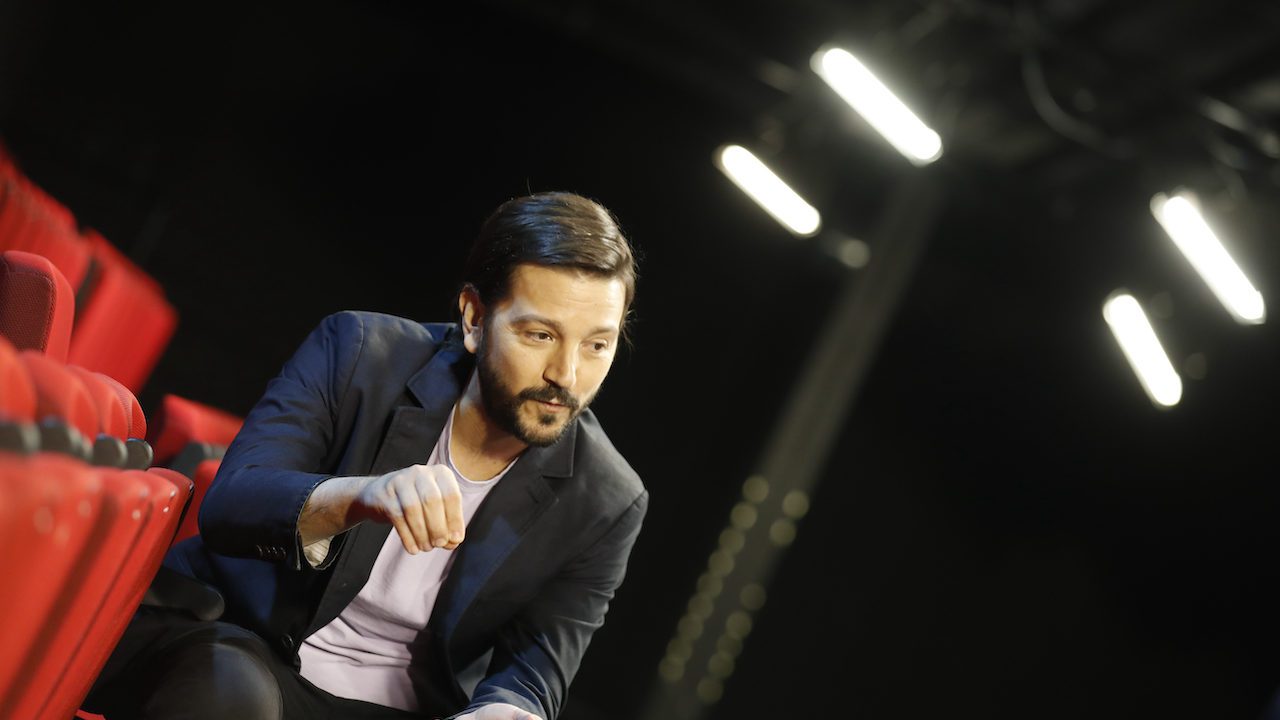 Diego Luna, talento y honestidad en la pequeña pantalla para hacer historia en los Emmy