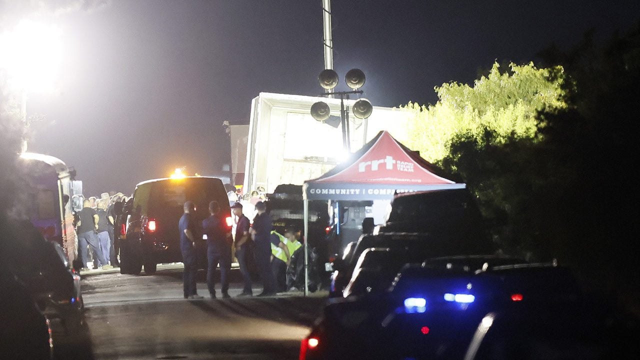 Chófer de tráiler en Texas se hizo pasar por migrante para evadir justicia: INM