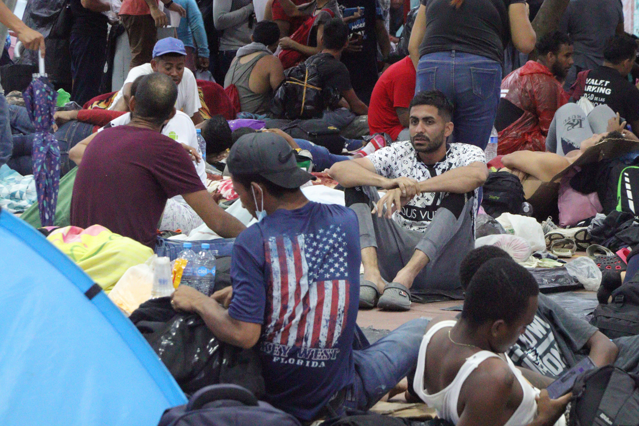 México retorna 64 migrantes a Cuba, suman 1,247 en 2022