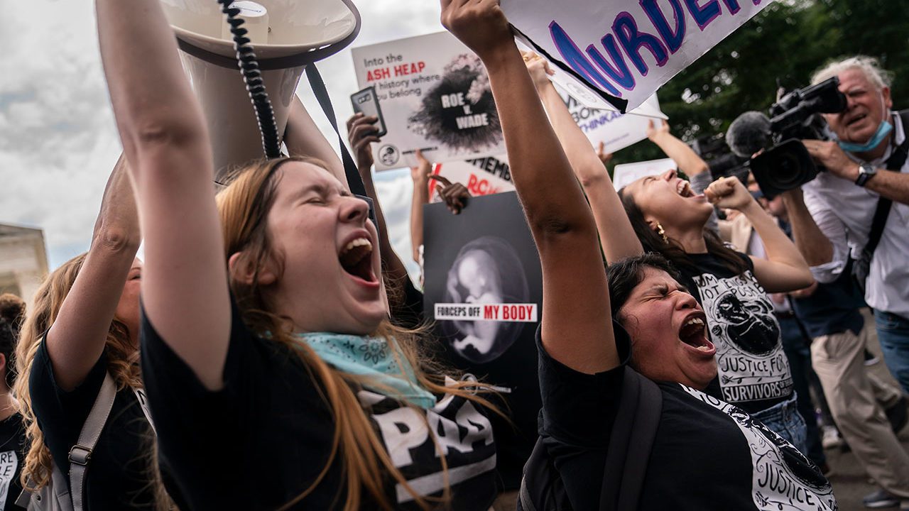 Justicia bloquea la ley que prohibiría el aborto en Dakota del Norte EU
