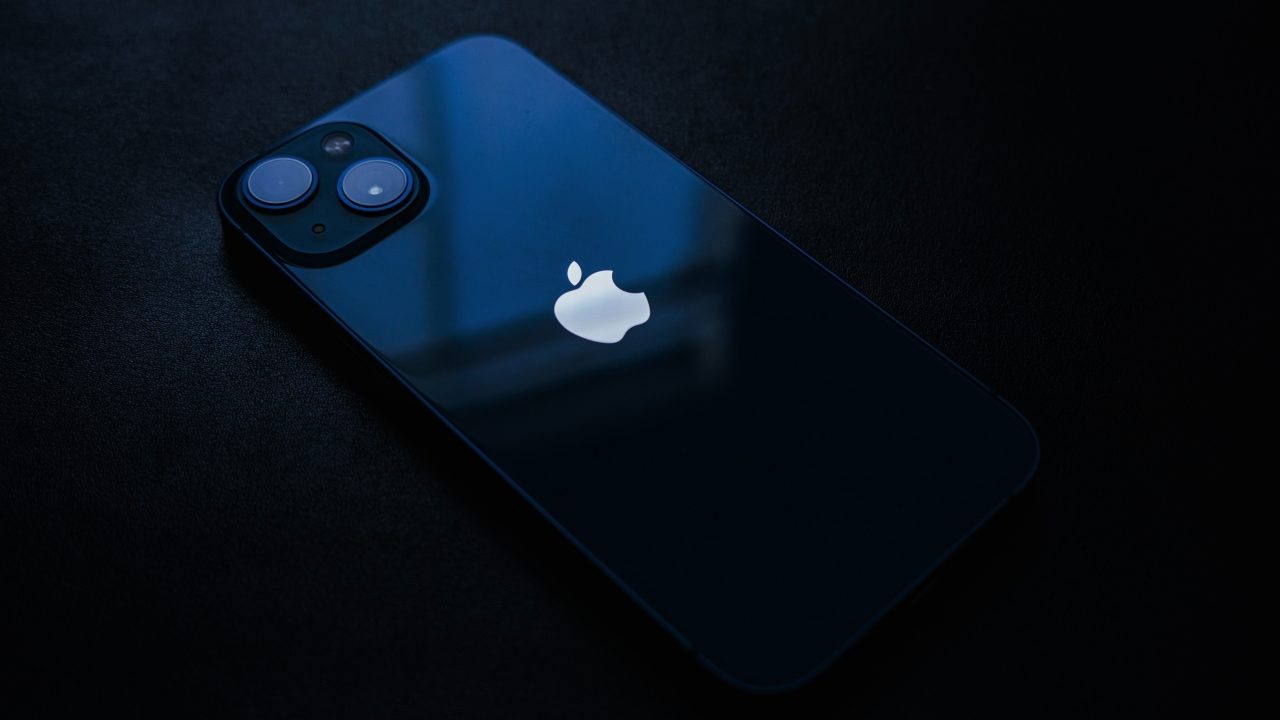 Apple y Goldman estuvieron a punto de lanzar herramienta de compra y venta de acciones para iPhone