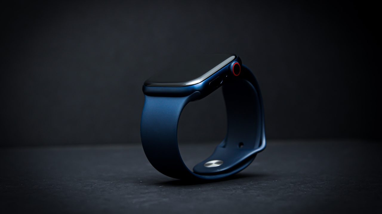 Demandan a Apple por afirmar que sus relojes Series 9, SE y Ultra 2, son ‘carbono neutrales’