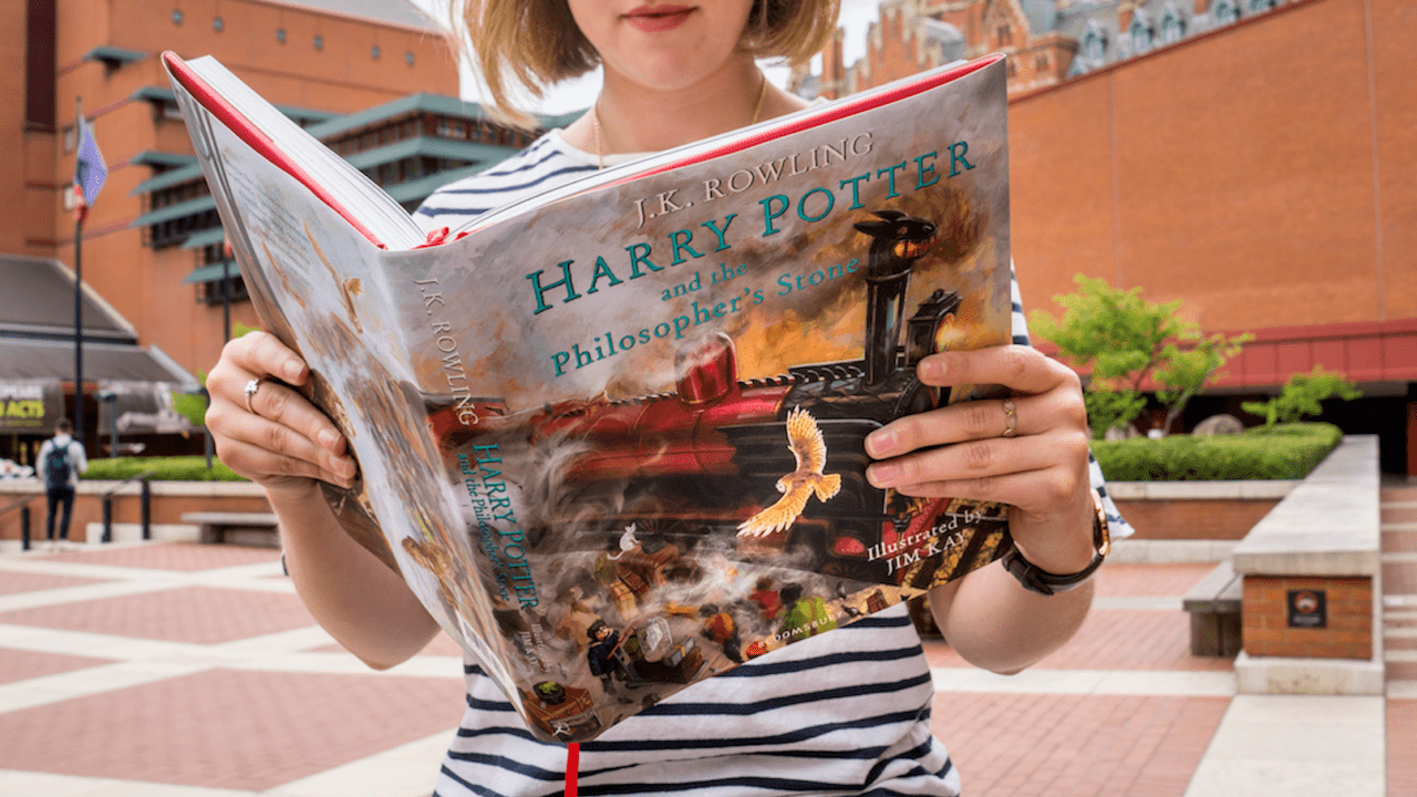 ‘Harry Potter y la Piedra Filosofal’ cumple 25 años mágicos