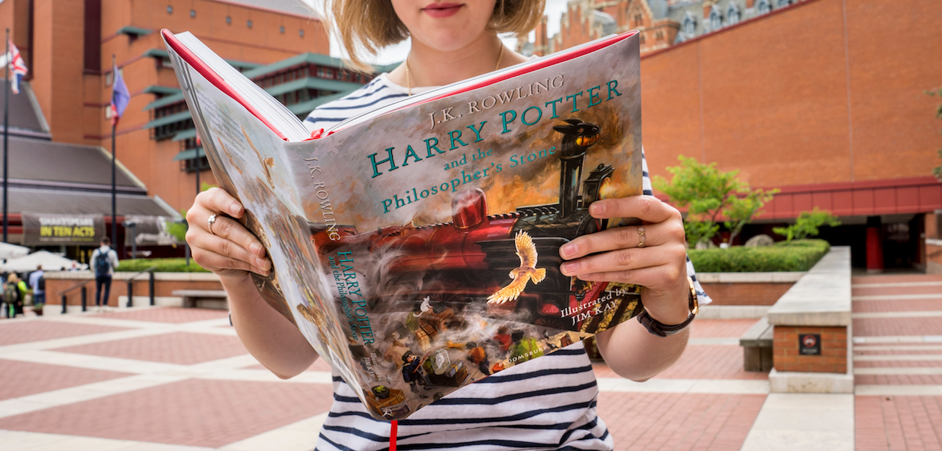 ‘Harry Potter y la Piedra Filosofal’ cumple 25 años mágicos 