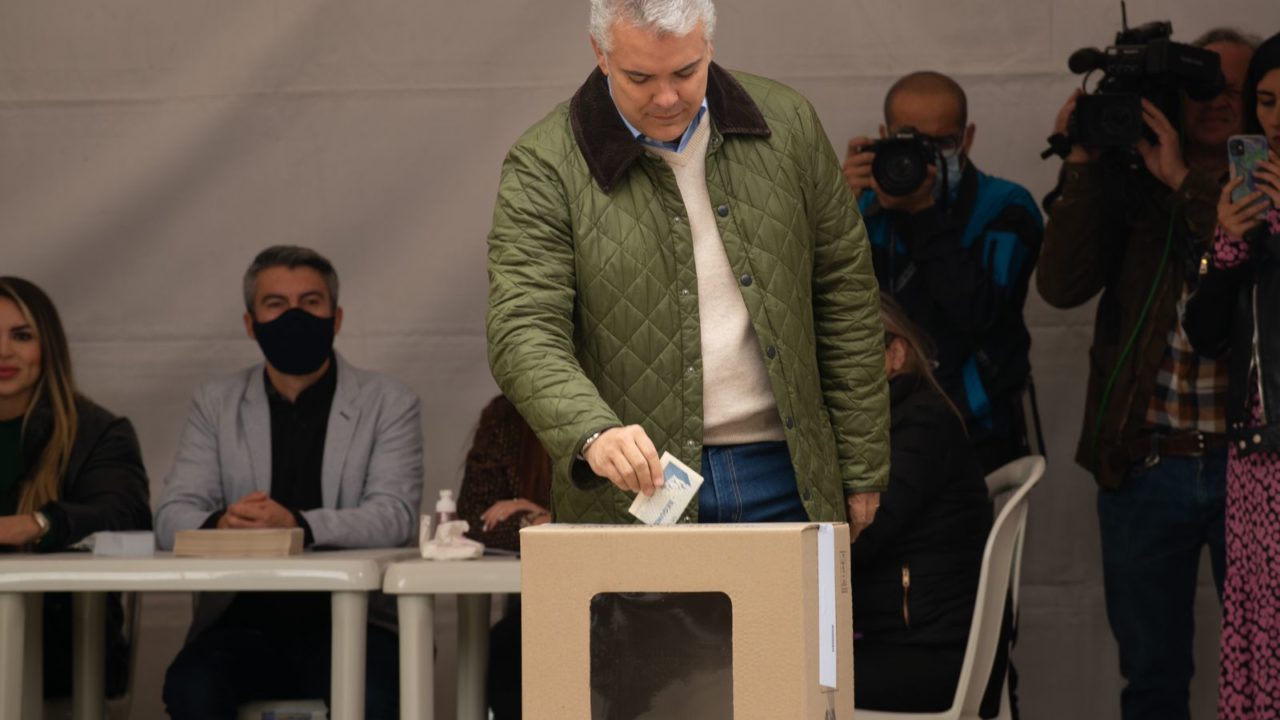 Duque: Nosotros tenemos una de las democracias más antiguas y sólidas de este hemisferio
