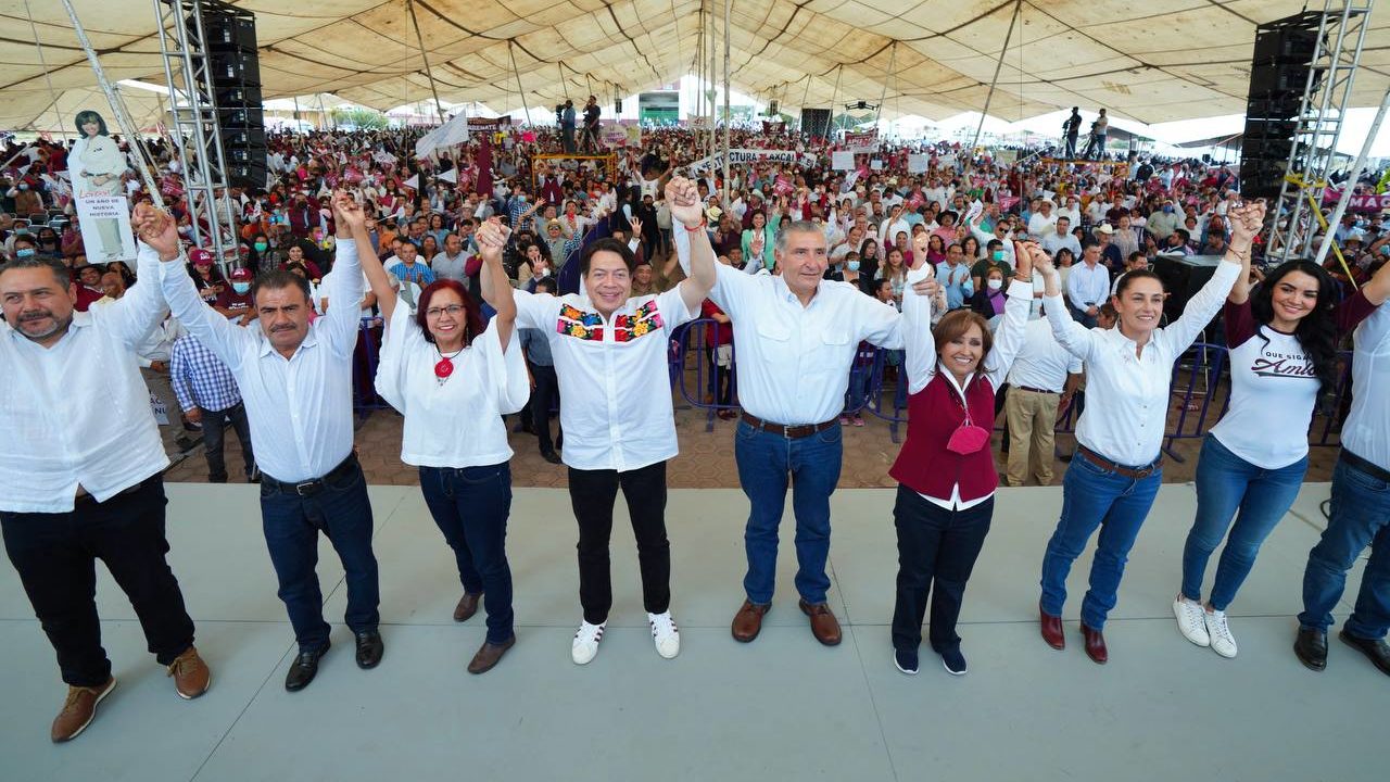 Que también inviten a Monreal, dice AMLO tras evento de ‘corcholatas’ en Toluca