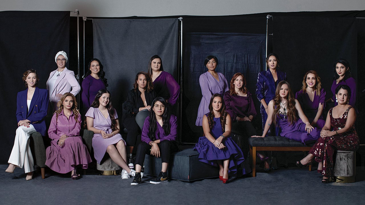 100 Mujeres Poderosas de México (P-W 80-101)