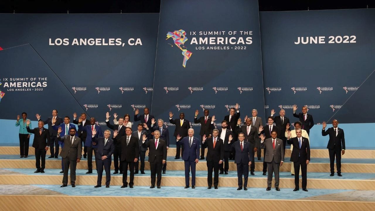 México y 19 países americanos firman compromisos para contener crisis migratoria