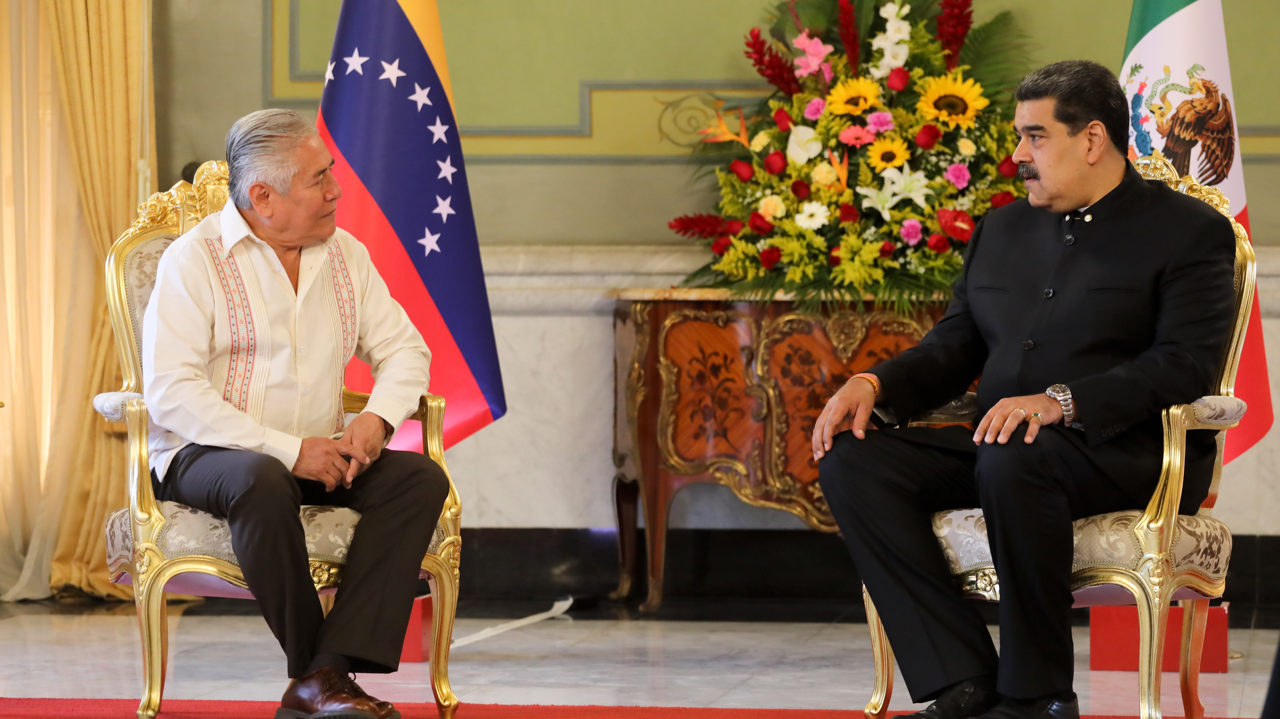 Nicolás Maduro recibe las cartas credenciales de Leopoldo de Gyves