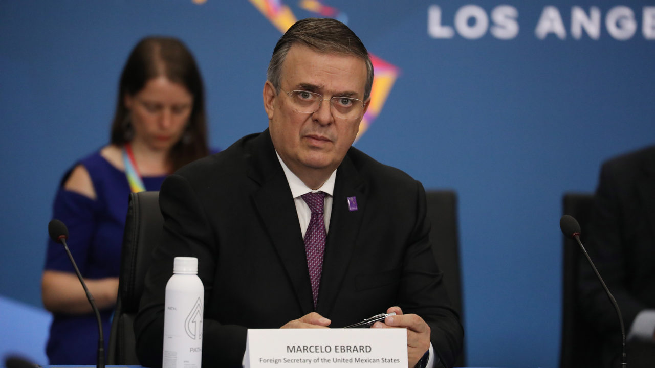 Ebrard prepara el equipo que defenderá a México en consultas de T-MEC