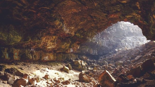 La historia de vida y muerte que esconde la cueva neandertal del Guattari