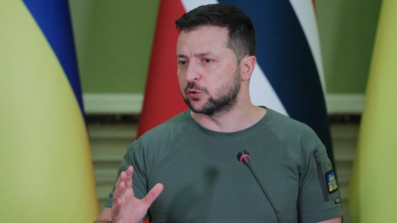 Zelenski dice que la reconstrucción de Ucrania ‘es una tarea global’