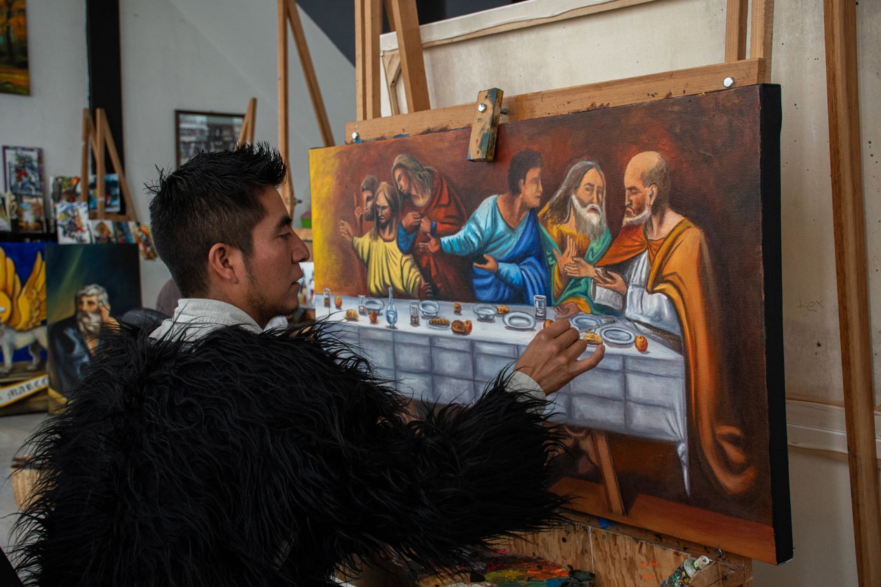 El arte rescata a indígenas de la violencia y migración en el sur de México
