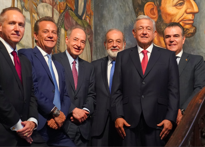 Carlos Slim lamenta retrasos del T-MEC; urge acelerar inversiones