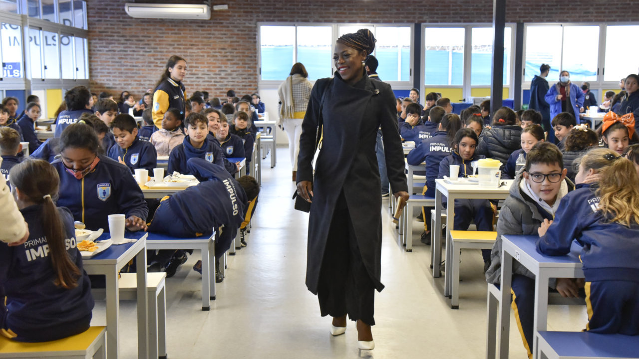 La educación gratuita no es suficiente: Keishia Thorpe