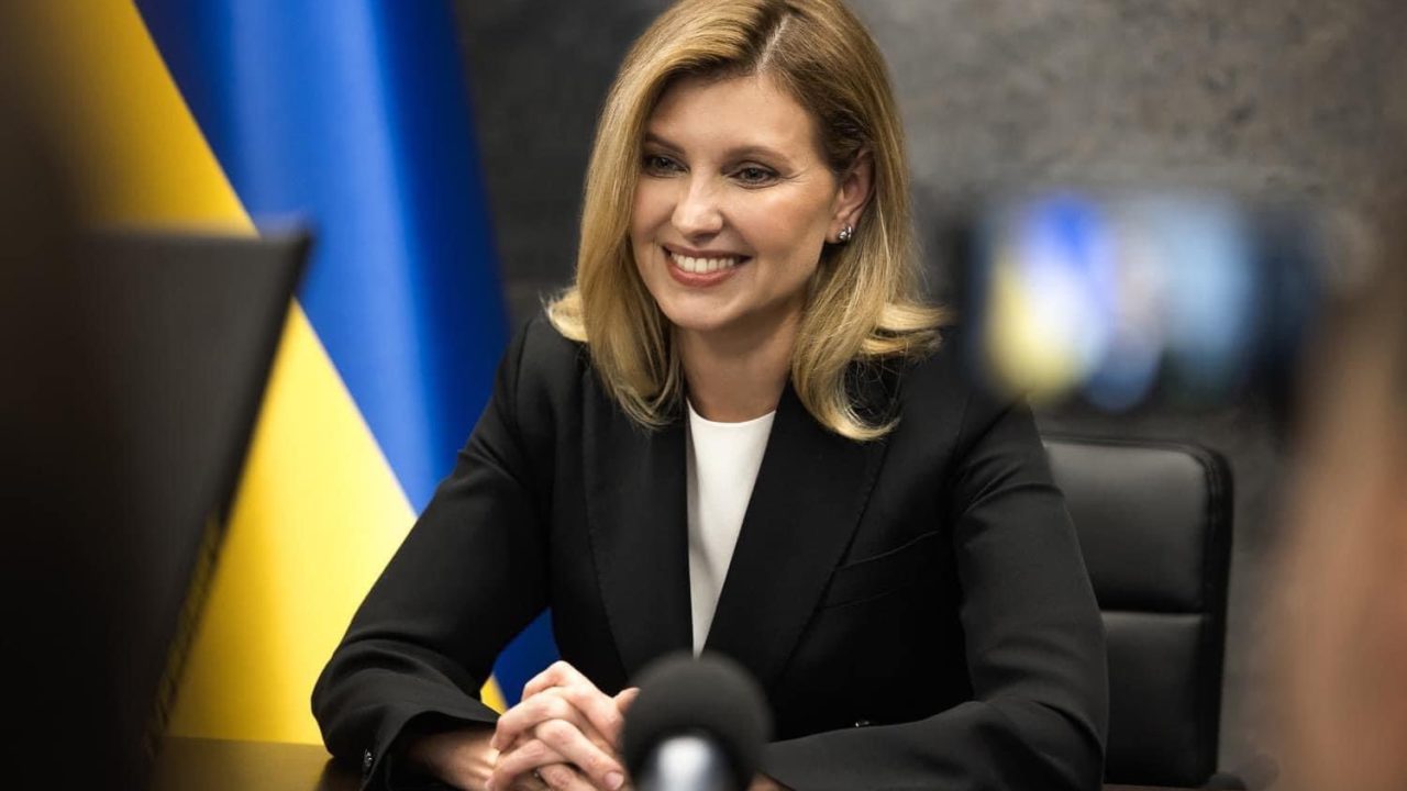 Primera dama de Ucrania lleva a EU los planes de reconstrucción de Zelenski