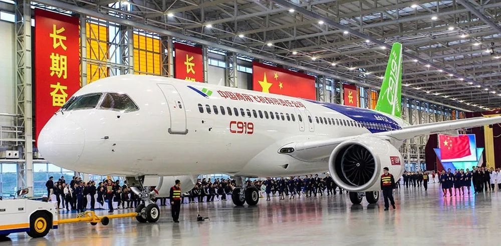 Boeing, Airbus y la china Comac se miden en la mayor feria aeronáutica de Asia