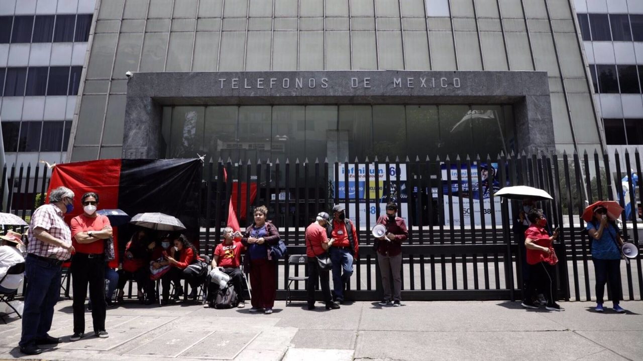 Telmex presenta nueva oferta para jubilados; sindicato la rechaza