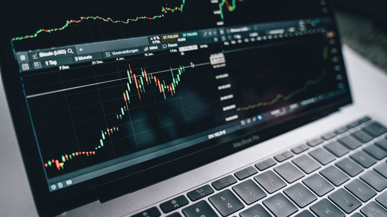 Bursanet rebasa la cifra récord de 100 fondos de inversión