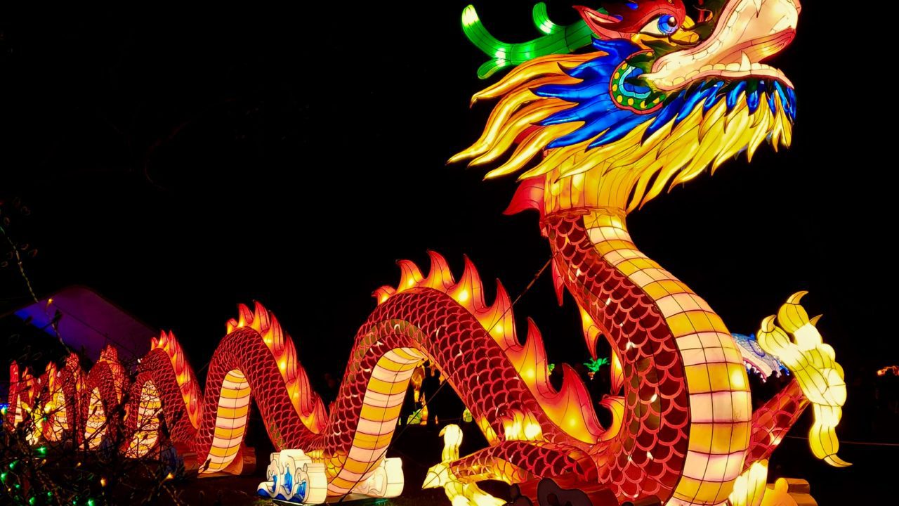 Chinos proponen nuevo calendario y sistema de medición universal