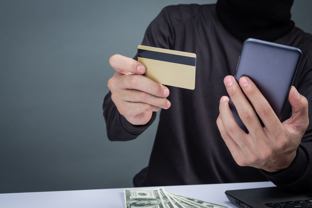 5 consejos claves para proteger tu información financiera si te roban tu celular