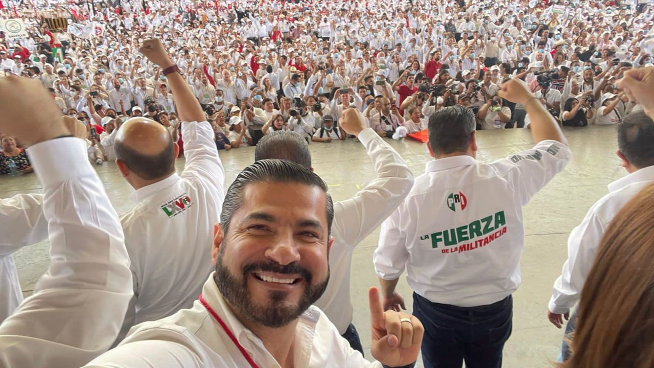 Escándalos de ‘Alito’ provocan la primera baja en el PRI