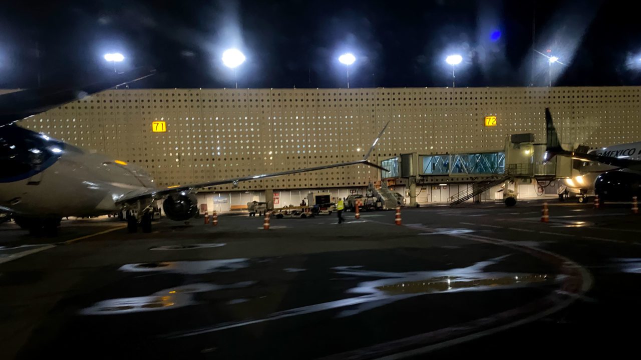 Selección 2022 | Terminal 2 del AICM: crónica de cómo empezar y terminar como un parche