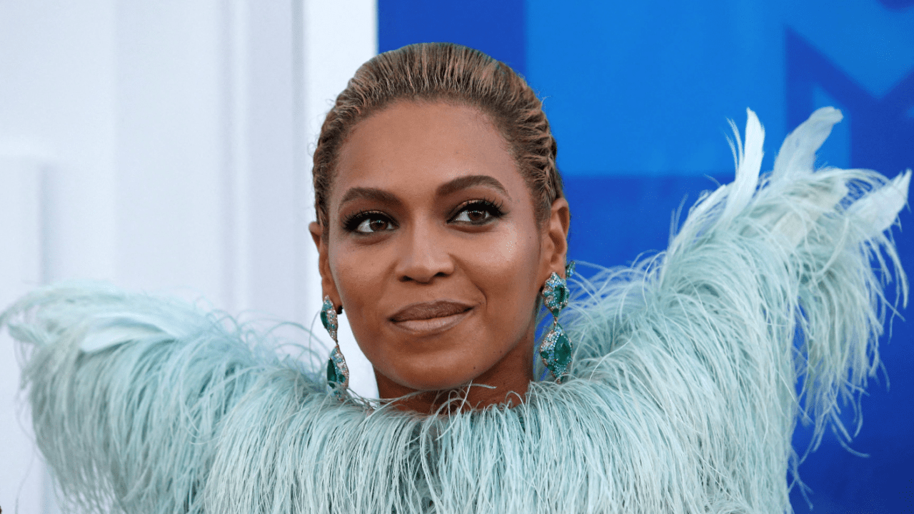 Beyoncé cambia letra de canción por ser ofensiva hacia discapacitados: esto decía