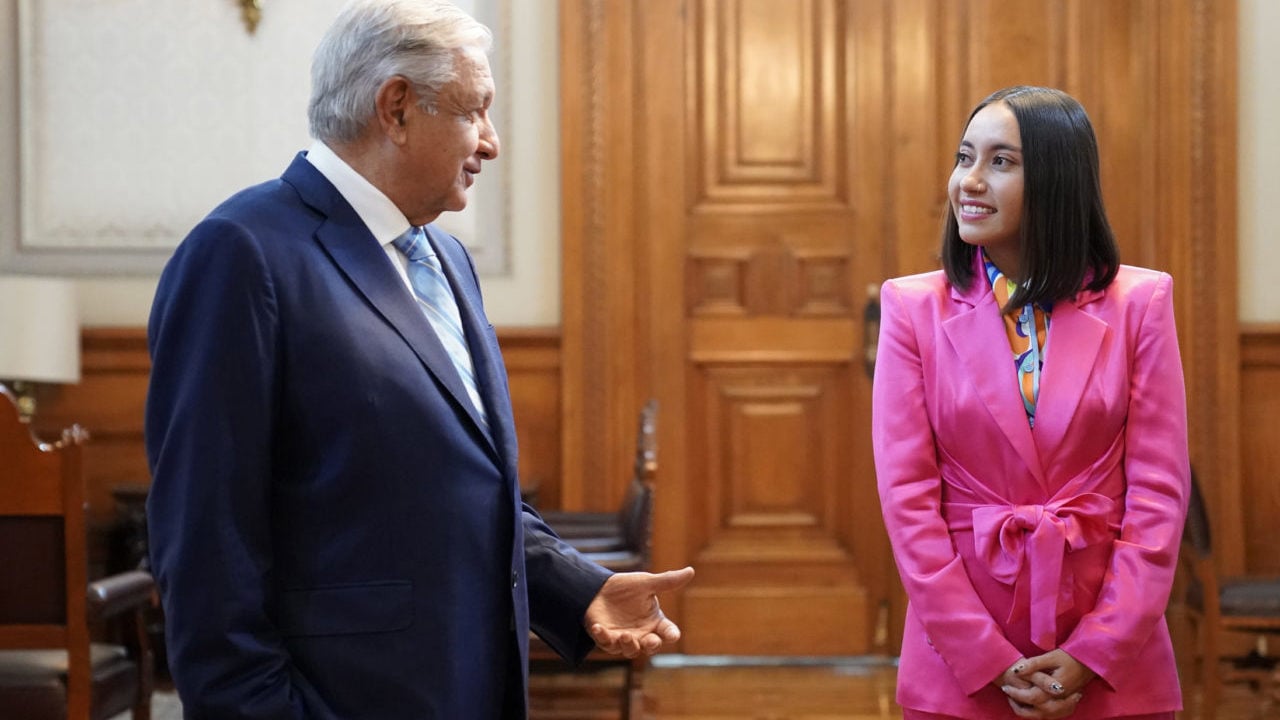 Estar en el espacio te cambia la vida, dice Katya Echazarreta tras encuentro con AMLO