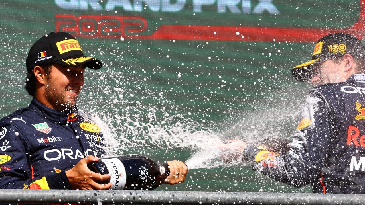 ¡Lo hacen de nuevo! Max Verstappen y ‘Checo’ Pérez obtienen el 1-2 en GP de Bélgica