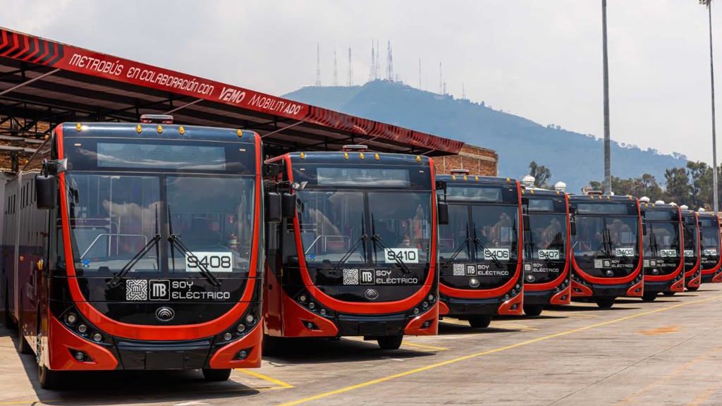 Metrobús sumará más autobuses eléctricos, incorporará 50 a la Línea 3