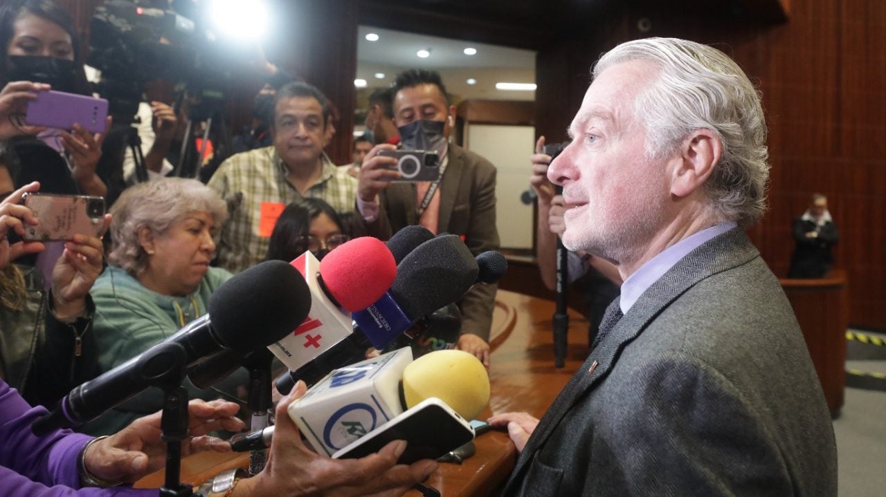 Santiago Creel: poner límites al presidente