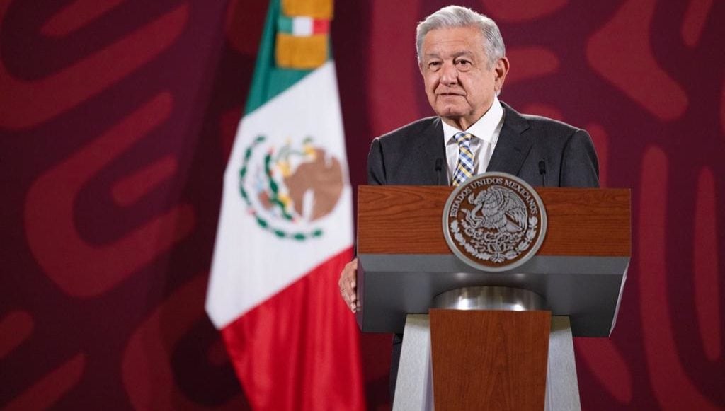 AMLO ventila caso de contubernio al inicio de su gobierno que benefició a Grupo México