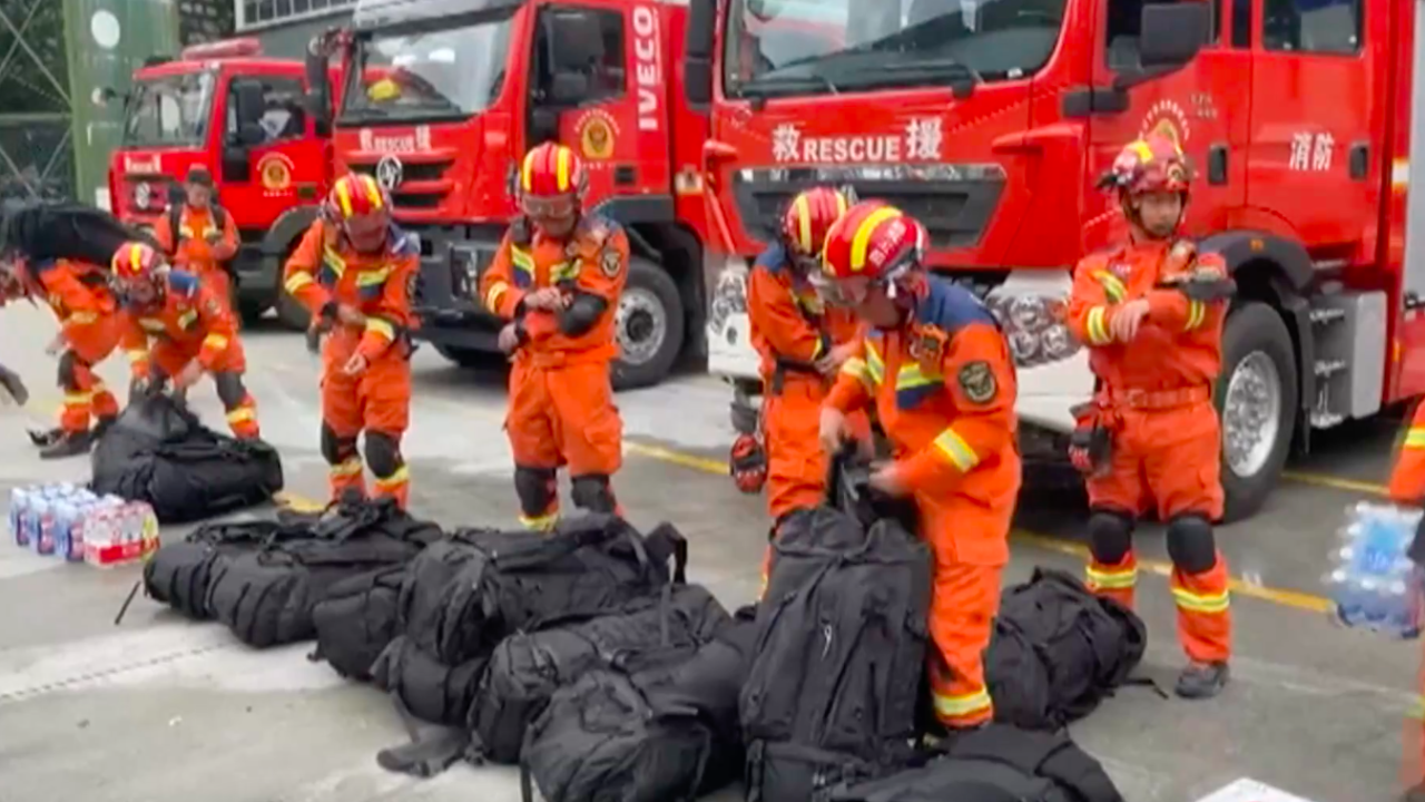Terremoto en China deja más de 30 muertos y sacude capital provincial