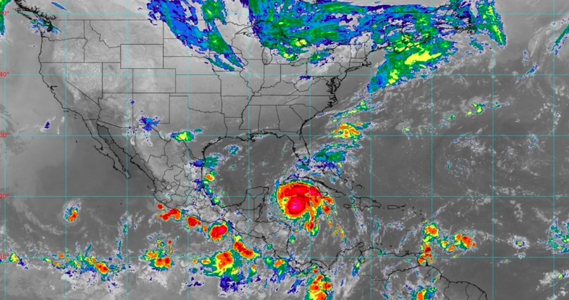 Ian se convierte en huracán; prevén lluvias en Quintana Roo, Yucatán y Campeche