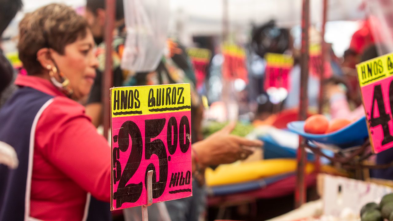 Inflación se desaceleraría en primera quincena de septiembre a 4.73%: sondeo