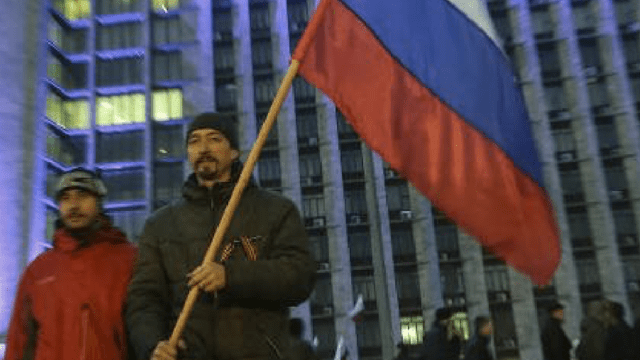 rusos celebran revolución bolchevique