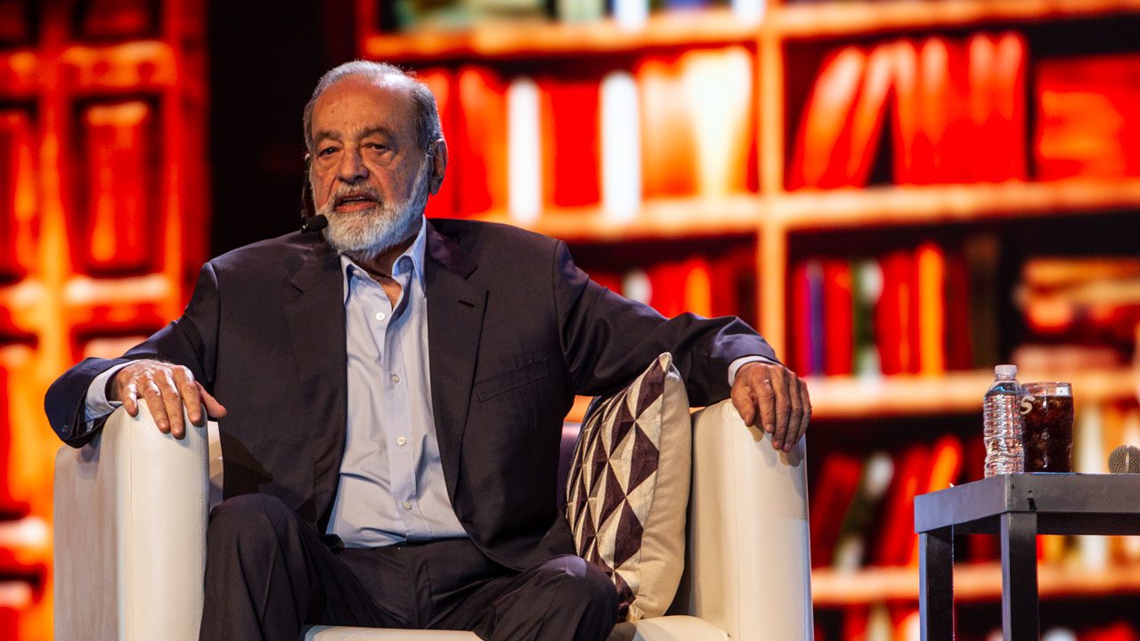 Para Slim, México no debe cometer más errores: la mejor inversión es combatir la pobreza