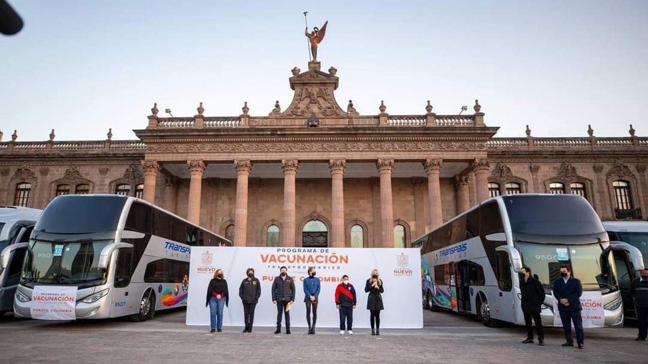 El ‘zar del autotransporte’ gana contratos millonarios con gobierno de NL y la 4T 