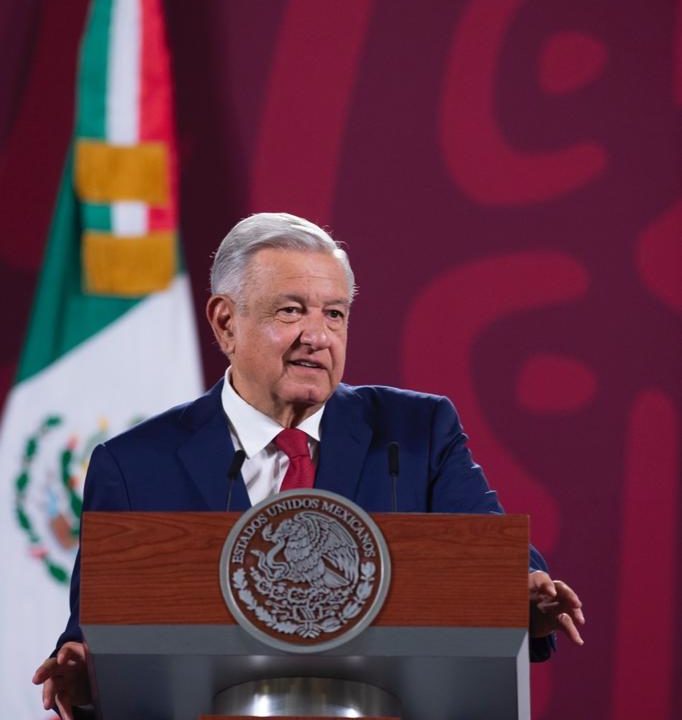 Yo no asisto a bodas ni ceremonias, dice AMLO ante el anuncio del próximo matrimonio de Sheinbaum