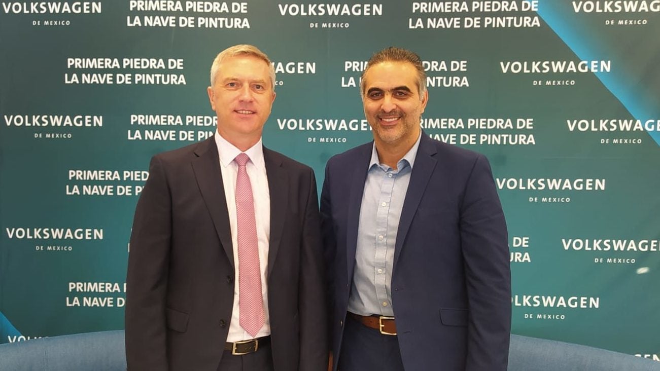 VW inicia construcción de nave de pintura en Puebla en su avance hacia la electrificación